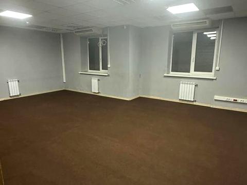 комерційна за адресою Дмитрівська вул., 69