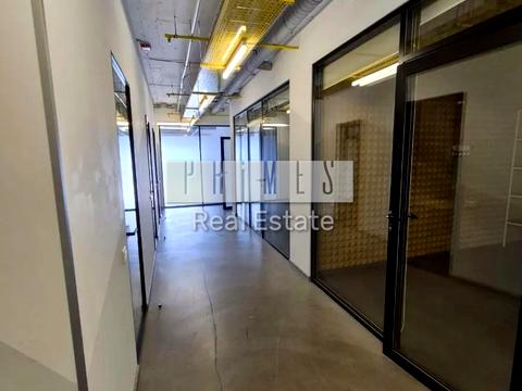 комерційна за адресою Саксаганського вул., 60