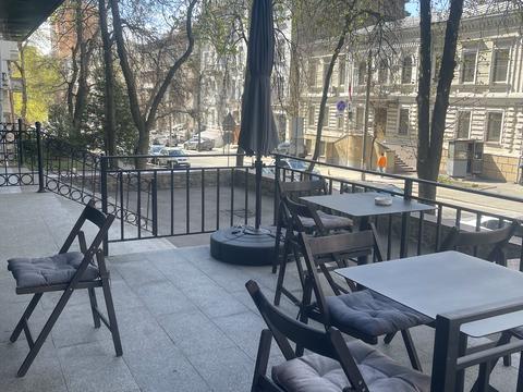 комерційна за адресою Обсерваторна вул., 12-А