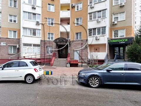 квартира по адресу Драгоманова ул., 1-Б