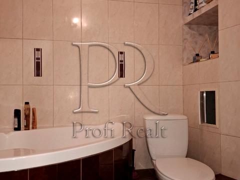 квартира по адресу Драгоманова ул., 1-Б