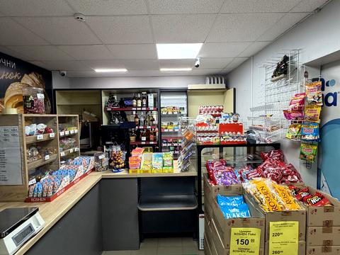 комерційна за адресою Академіка Глушкова просп., 9-Є