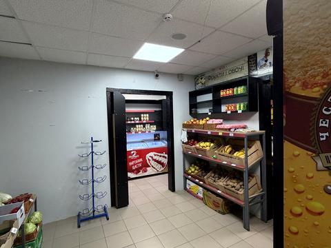 комерційна за адресою Академіка Глушкова просп., 9-Є