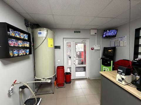 комерційна за адресою Академіка Глушкова просп., 9-Є