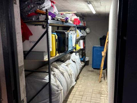 коммерческая по адресу Севастопольський спуск, 8