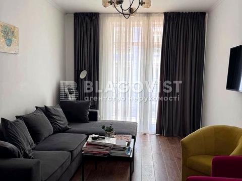 квартира за адресою Дегтярна вул., 7