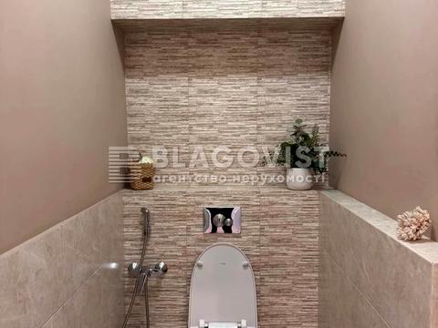 квартира за адресою Дегтярна вул., 7