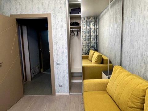 квартира за адресою Дніпровська набережна вул., 18-А