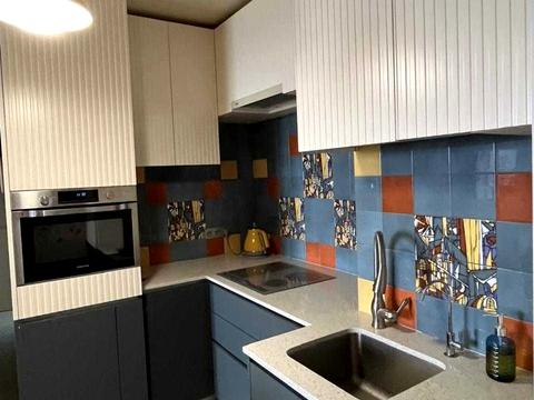 квартира за адресою Дніпровська набережна вул., 18-А