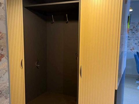 квартира за адресою Дніпровська набережна вул., 18-А