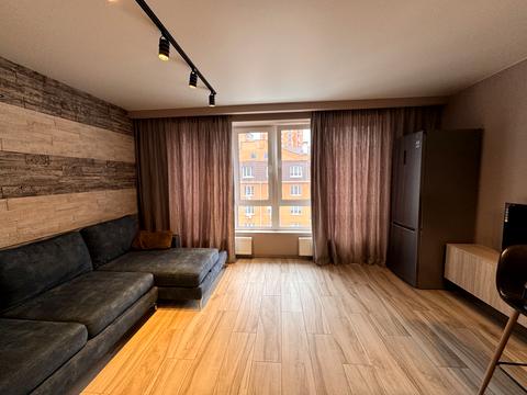 квартира за адресою Літературна вул. (Чехова), 11