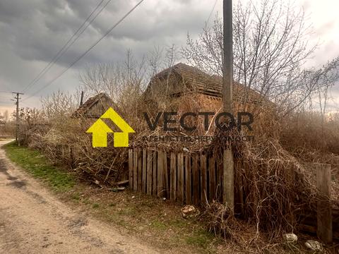 дом по адресу вул. Геодезична, 10