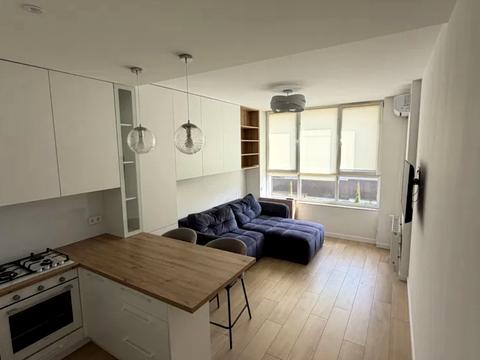 квартира за адресою Героїв Крут вул., 6