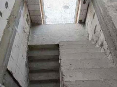 будинок за адресою Садівнича вул.