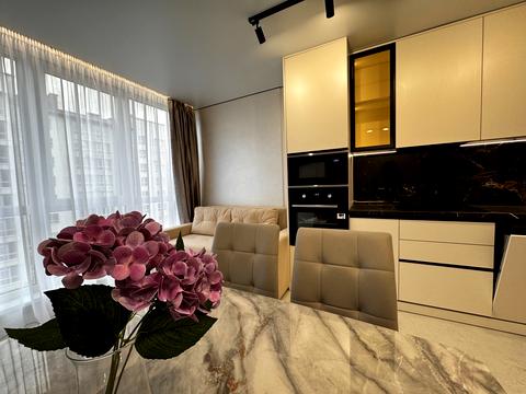 квартира за адресою Хіміків вул., 28, к.7-14