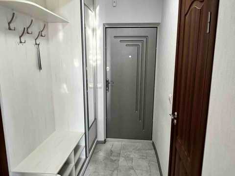 квартира за адресою Софії Русової вул., 7-Г