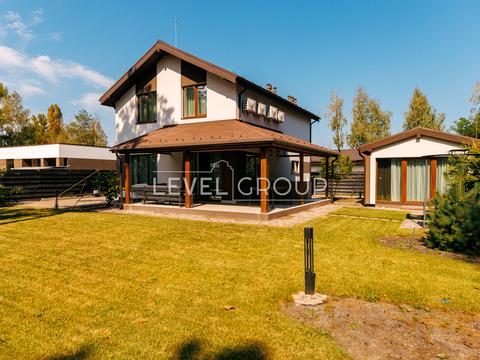 дом по адресу Южна