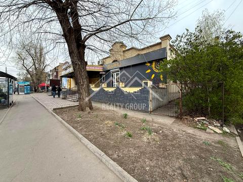 комерційна за адресою Едуарда Фукса вул. (Тухачевського), 81а