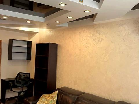 квартира за адресою Академіка Корольова вул., 63