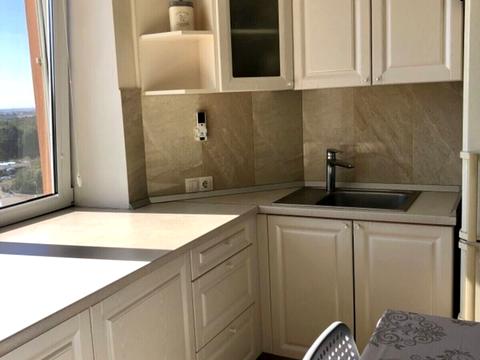 квартира за адресою Старицького вул., 20/4