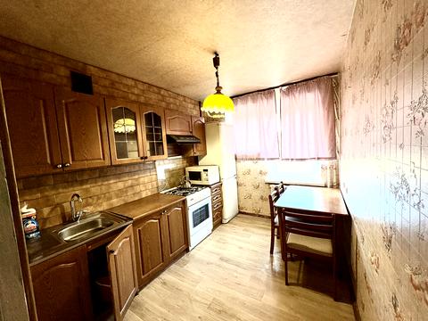 квартира за адресою Хорива вул., 50