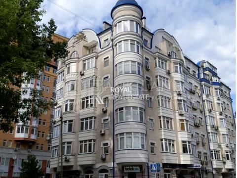 комерційна за адресою Турівська вул., 29