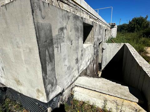 комерційна за адресою Левка Лук'яненка вул. (Жовтнева), 7