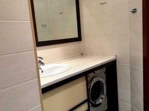 квартира за адресою Євгена Коновальця вул. (Щорса), 32-Б