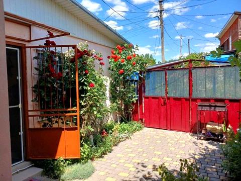 будинок за адресою Молодіжна вул.