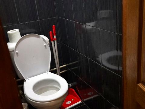 квартира за адресою Євгена Коновальця бульв. (Маршала Конєва), 5