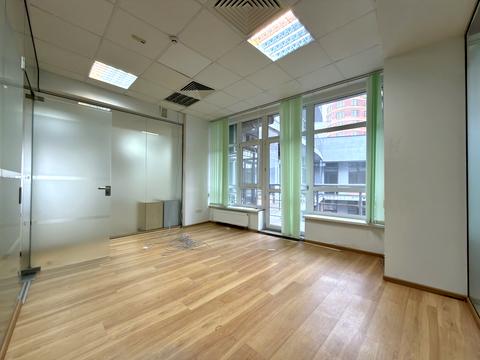 коммерческая по адресу Евгения Коновальца ул. (Щорса), 36