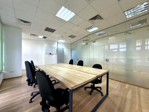 коммерческая по адресу Евгения Коновальца ул. (Щорса), 36