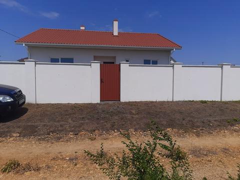будинок за адресою Янтарна, 1