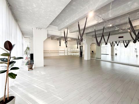 коммерческая по адресу Шатилова дача ул., 4