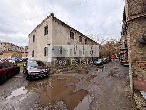 комерційна за адресою Михайла Бойчука вул. (Кіквідзе), 17-А