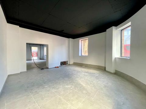 комерційна за адресою Хімічна вул., 4