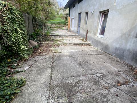 будинок за адресою Міклоша Берчені вул.