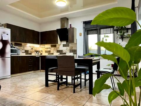 будинок за адресою Зразкова