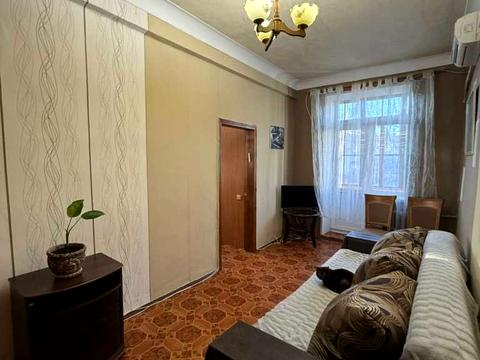 квартира за адресою Монастирська вул., 3