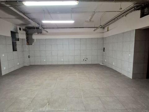 комерційна за адресою Євгена Коновальця вул., 138А