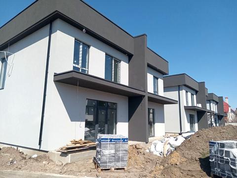 будинок за адресою Центральна вул., 19а