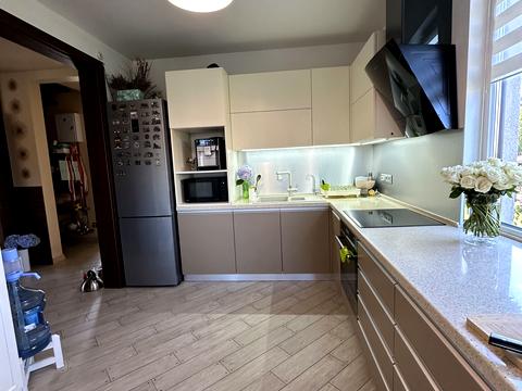 будинок за адресою дачна