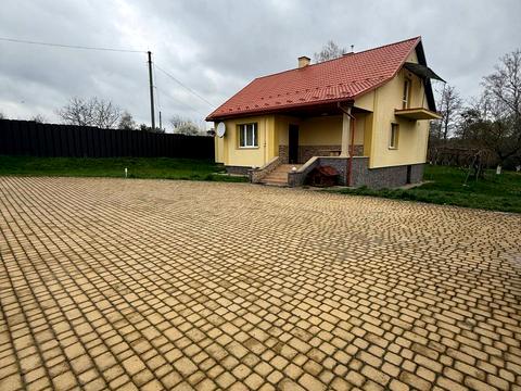 будинок за адресою Центральна