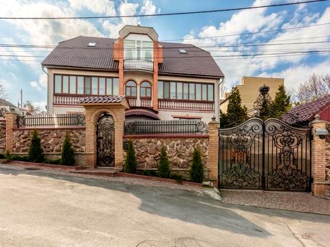 дом по адресу Пирятинская ул., 4