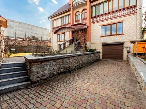 будинок за адресою Пирятинська вул., 4