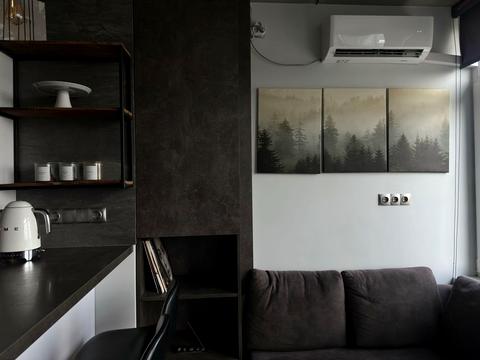 квартира за адресою Юнацька вул., 1