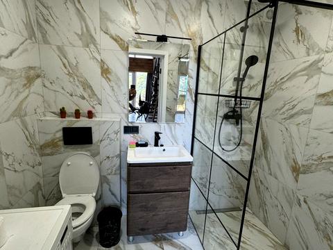 будинок за адресою Богдана Хмельницького