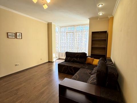 квартира за адресою Гетьмана Івана Мазепи вул. (Топольна), 1