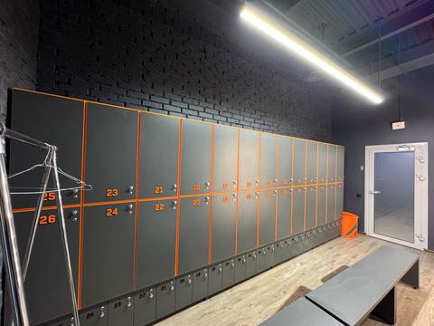 комерційна за адресою Митрополита Василя Липківського вул. (Урицького), 1а