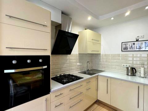 квартира за адресою Тернопільська вул., 10